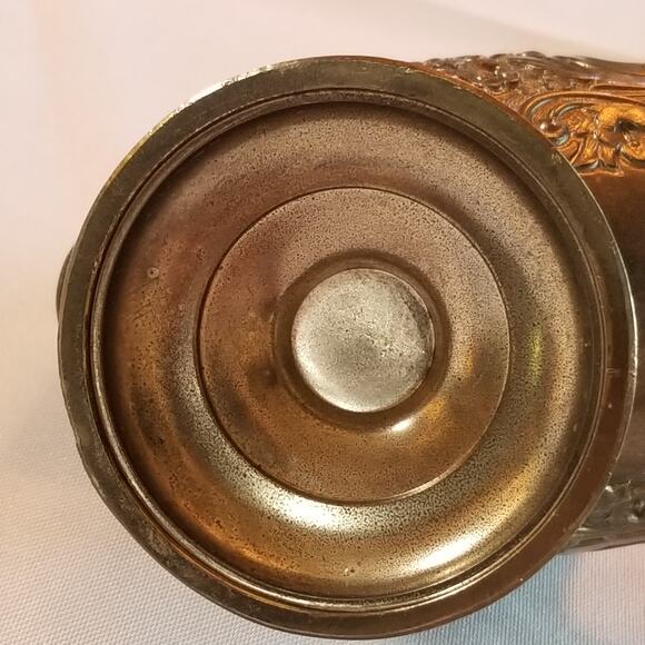 Vintage Leonard silverplated sugar bowl/sugar scuttle about five inches tall - Picture 10 of 11